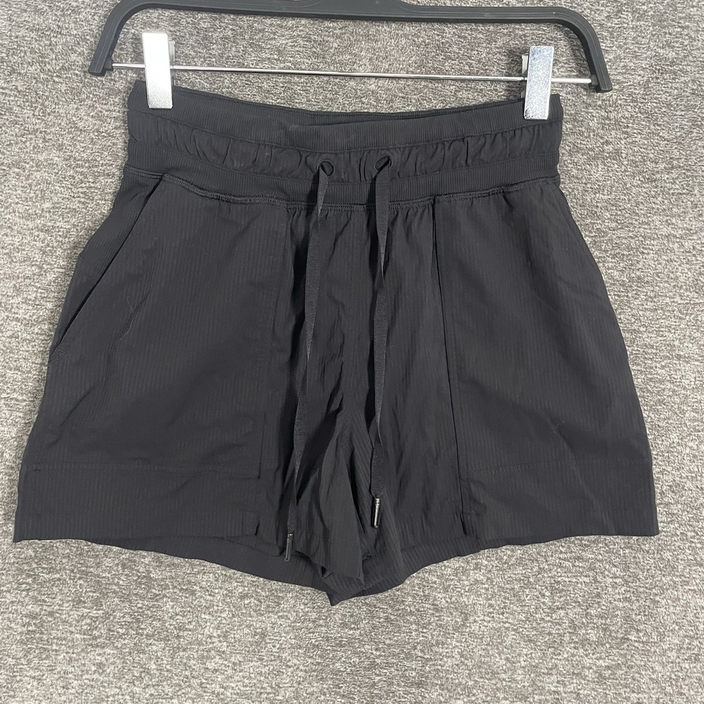 Lululemon Dance Studio High Rise Shorts Women's 2 Black 3.5" Yoga Athleisure